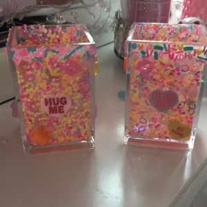 Set of 2 conversation heart organizers